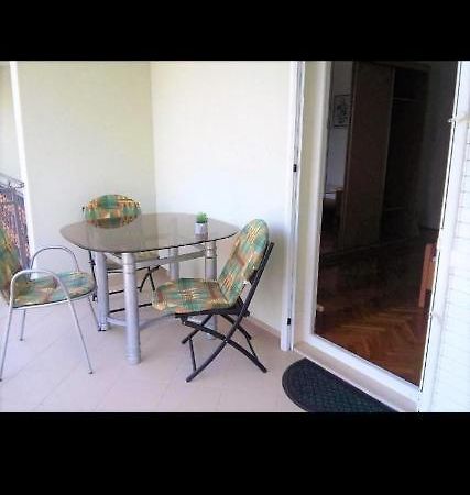 Comfortable Rooms With Small Kitchen Bacina Extérieur photo